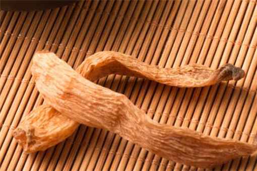 天麻的食用指南 能否生吃及常見食用方法